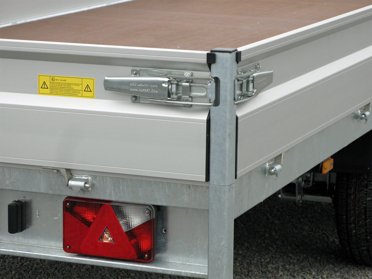 Hapert Azure H-2 – 3500 – 5050 x 2000 Parabelfederung – Niedriges Fahrwerk – Bild 7