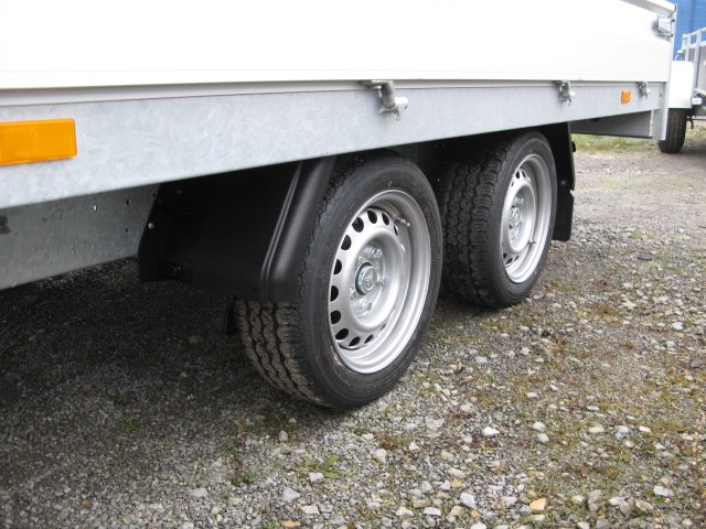 Hapert Azure H-2 – 3000 – 4550 x 1800 185 R 14 C – Mittelrungen – Bild 3