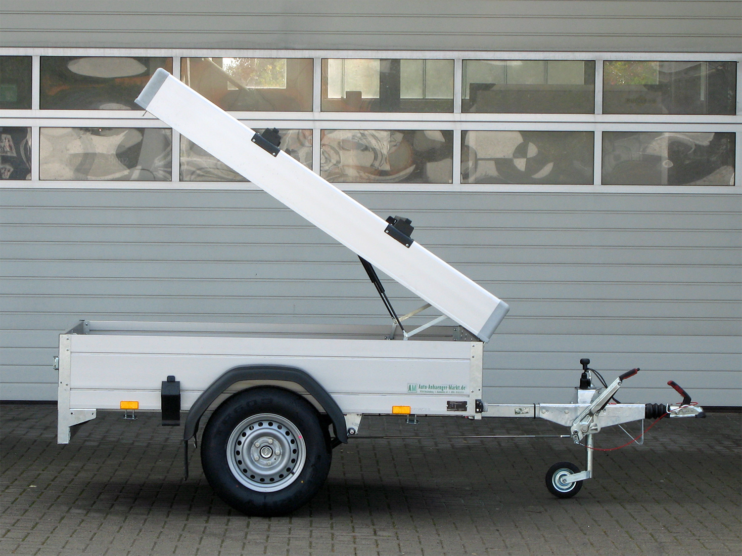 Saris MC 255 133 750 1 – Deckelanhänger – Bild 9